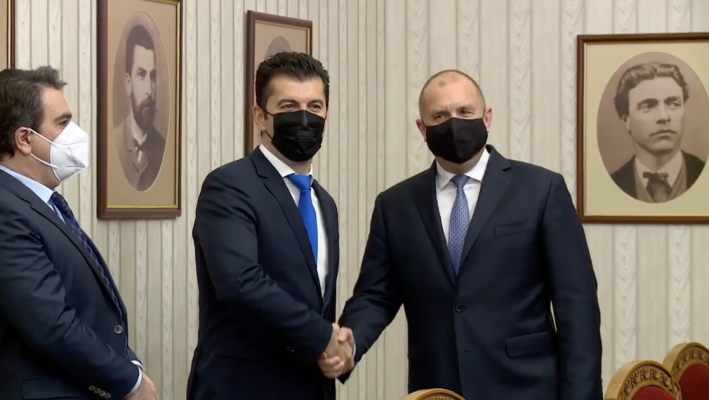 Радев: Времето на едноличната управленска власт приключи
