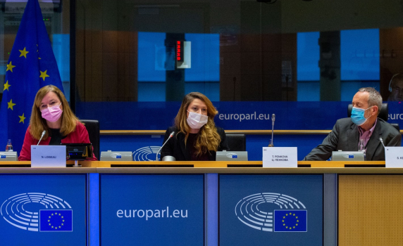 Цветелина Пенкова е зам.-председател на делегацията за връзки с Обединеното кралство в Европейския парламент 