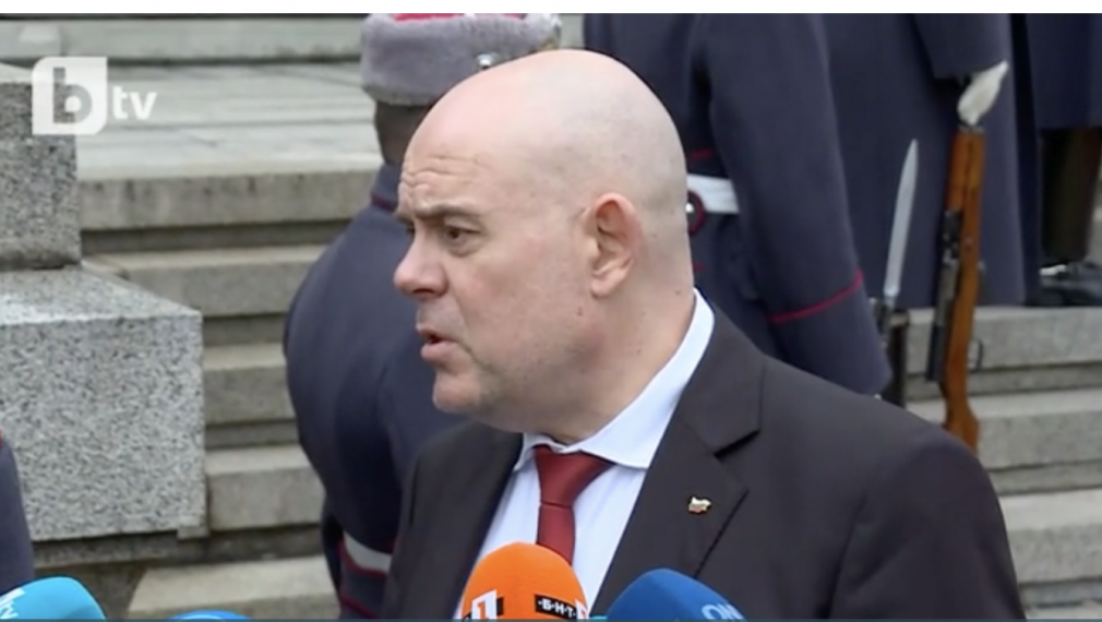 Гешев: Ако политиците не ми искаха оставката, нещо нямаше да е наред