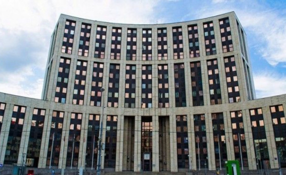 В последния си ден служебният кабинет вкарва 42 млн. евро в банката на СИВ в Москва 