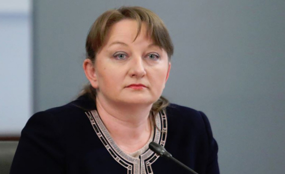 Сачева: Предлагат ни правителство от три фракции - корпоративна, партийна и полицейска