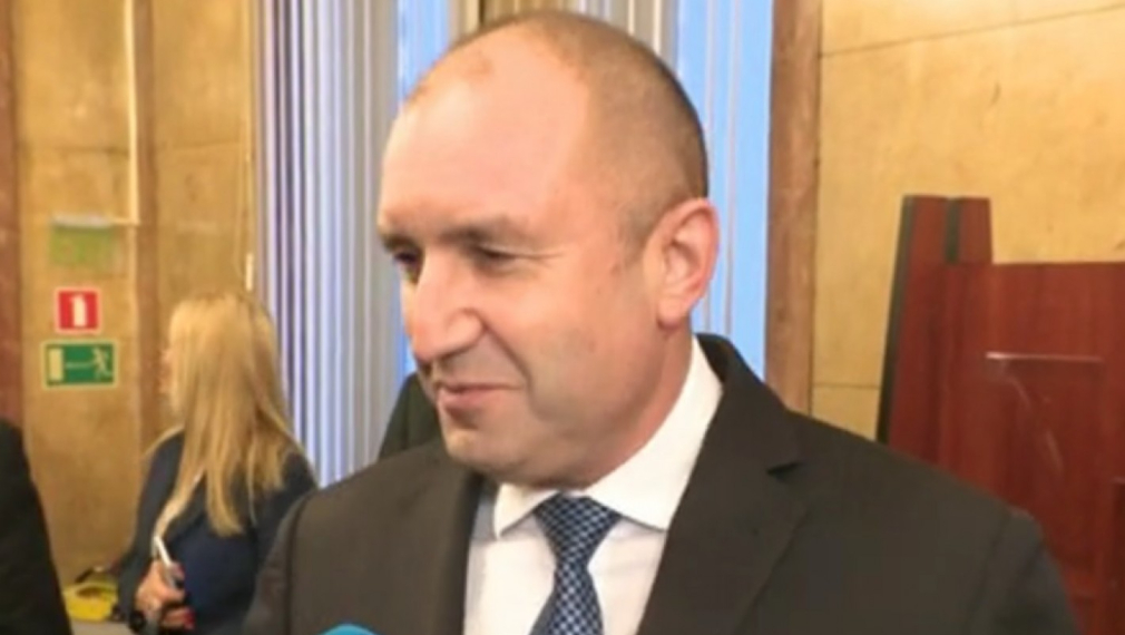 Радев: Нападките към служебното правителство са отличен атестат за работата му