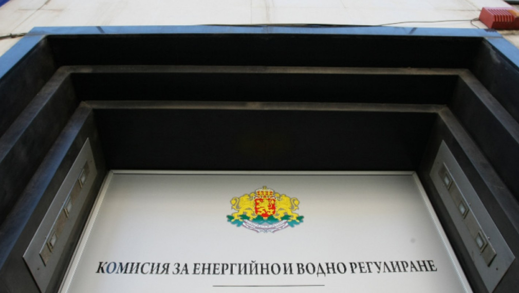 КЕВР предвижда поскъпване на тока с 11,5%, а на парното - средно с 13 на сто