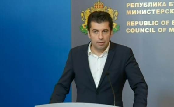  Кирил Петков: Защо точно когато се заклех, КЕВР предложи повишение на тока, водата и газа