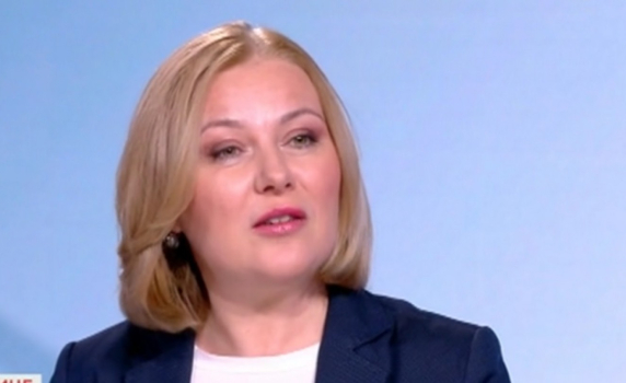 Надежда Йорданова: Работим активно за по-добра закрила и превенция от домашно насилие