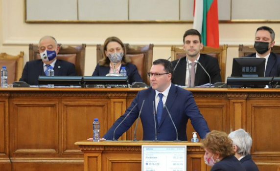 ГЕРБ обяви работата на новия парламент за „два пъти по нищо“