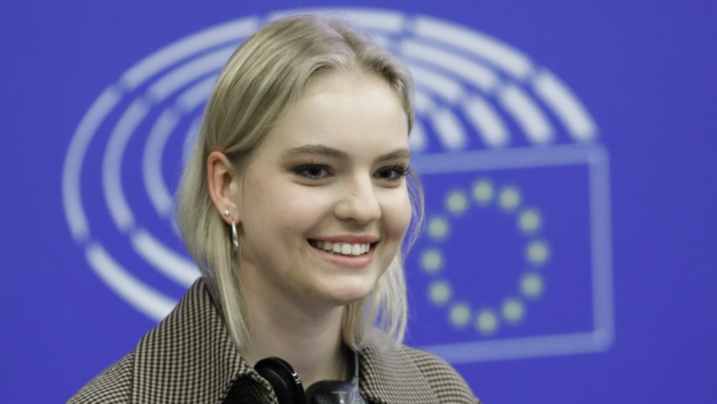 Дъщерята на Навални получи наградата "Сахаров" от негово име