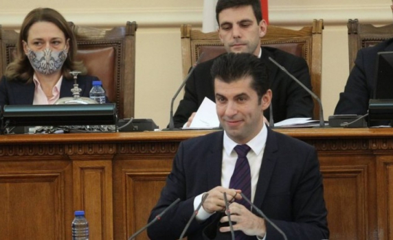 Кирил Петков все пак отива в Брюксел 