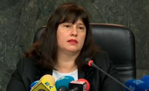 Прокуратурата сезира ЕС, че правителството обвързва парите по Плана за възстановяване с махането на Гешев