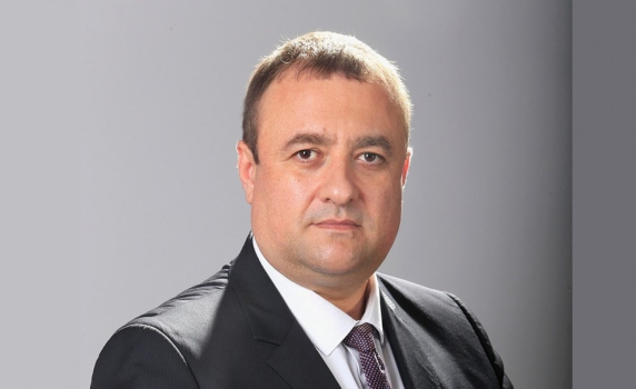 Министърът на земеделието: Да ме свързват със СИК е инсинуация от определени кръгове