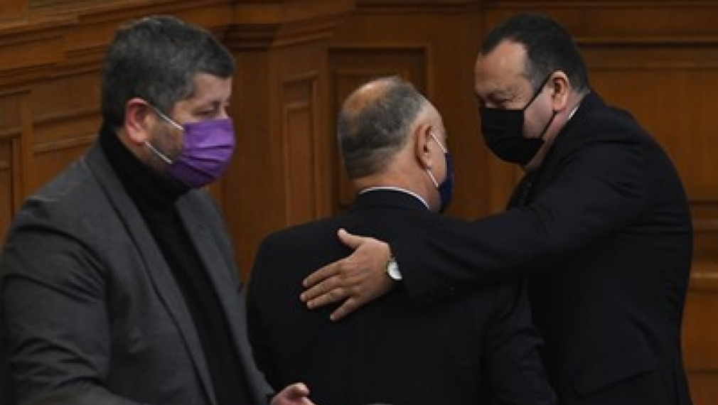 Скандал между партньорите. От ИТН не искат Атанас Атанасов за шеф на вътрешната комисия