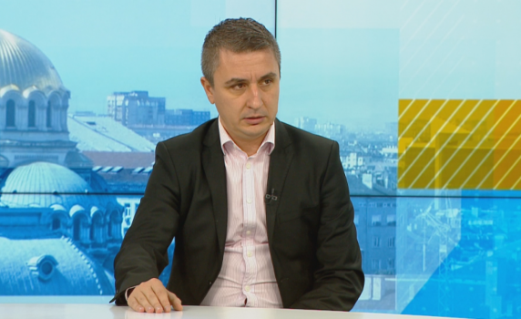 Министър Николов: Има 15% ръст на произведената електроенергия, системата не е нестабилна