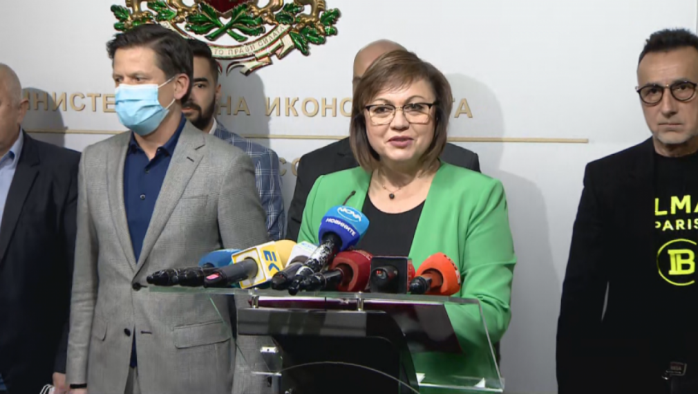 Нинова: Забраняваме със заповед на мобилните оператори вдигане на цените