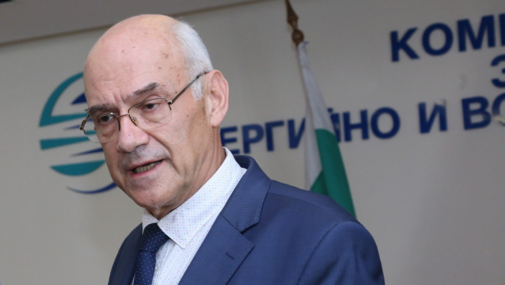 Иван Иванов: Токът можеше да поскъпне с 64%, ние го свалихме до 11,5%. Мораториумът облагодетелства производители от ВЕИ