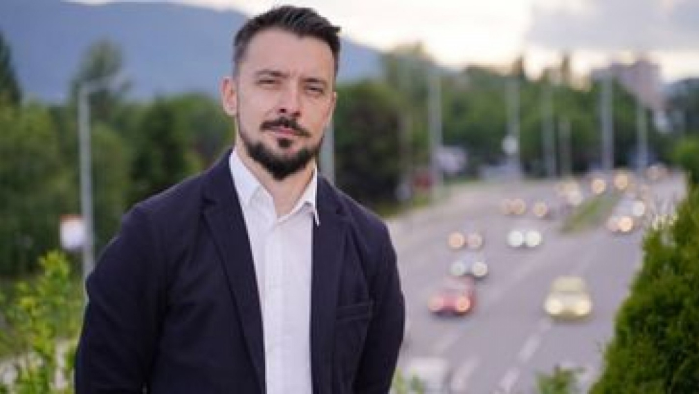 Лицемерно пищите, че животните са стресирани от зарята, но не и от живота в панелка