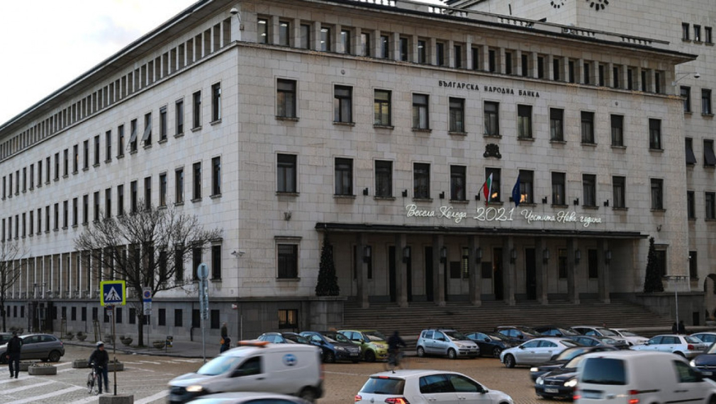 Печалбата на банките расте с над 50% за година