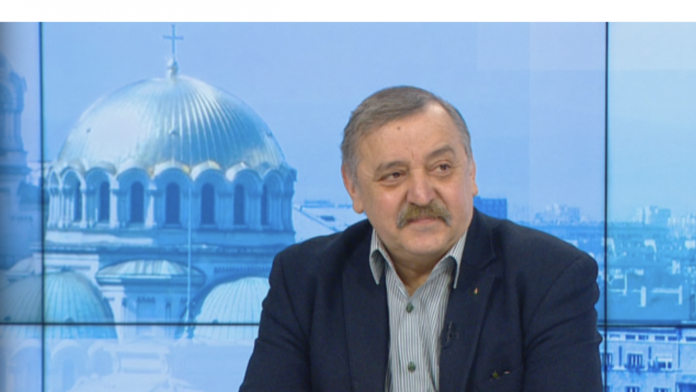 Проф. Кантарджиев: Преболедуването на Омикрон предпазва от заразяване с други варианти