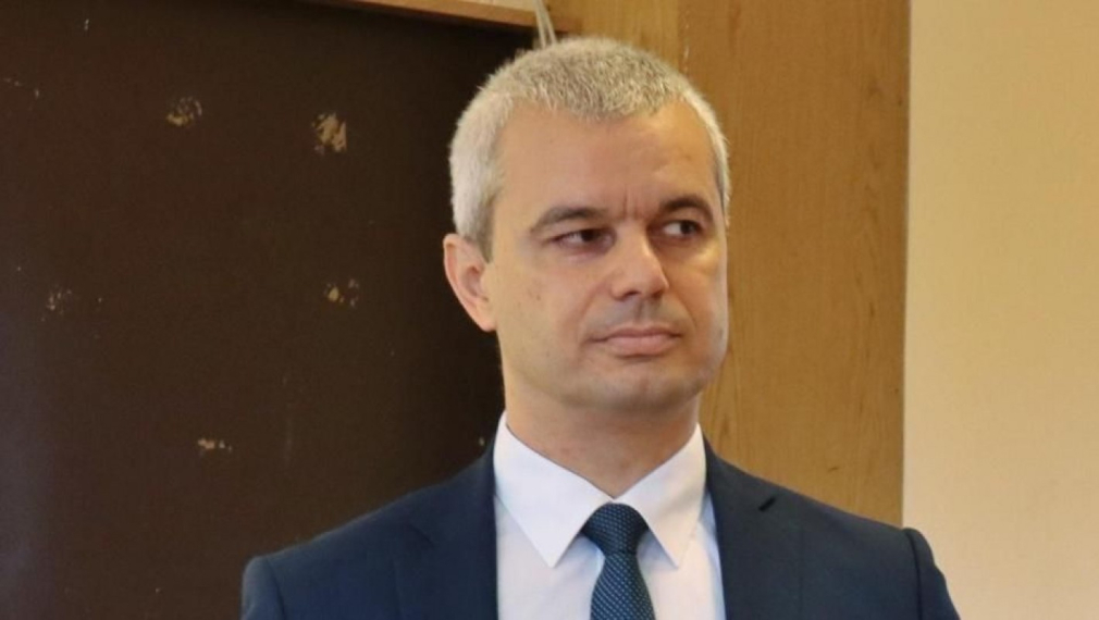 Костадин Костадинов прогнозира: 2022 "Възраждане" печели изборите, 2028 - обединение с РСМ