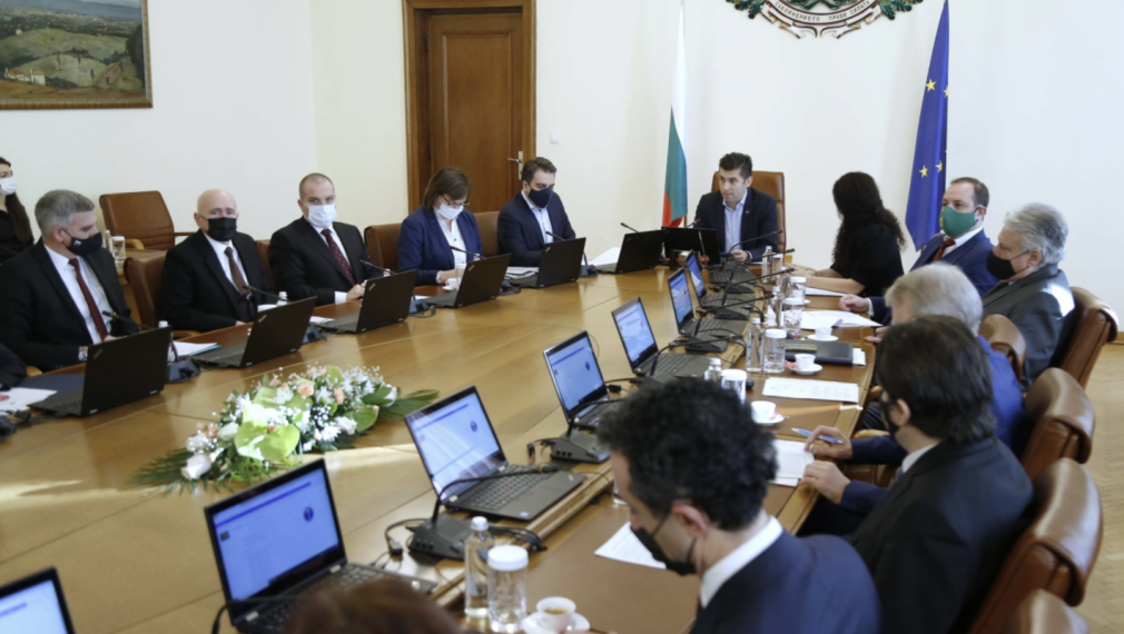 Отзовават консула във Валенсия Пламен Георгиев