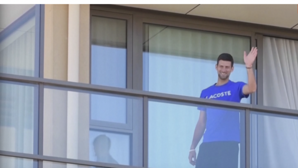 Австралия анулира визата на Джокович - очаква съдбата си в хотел за карантиниране