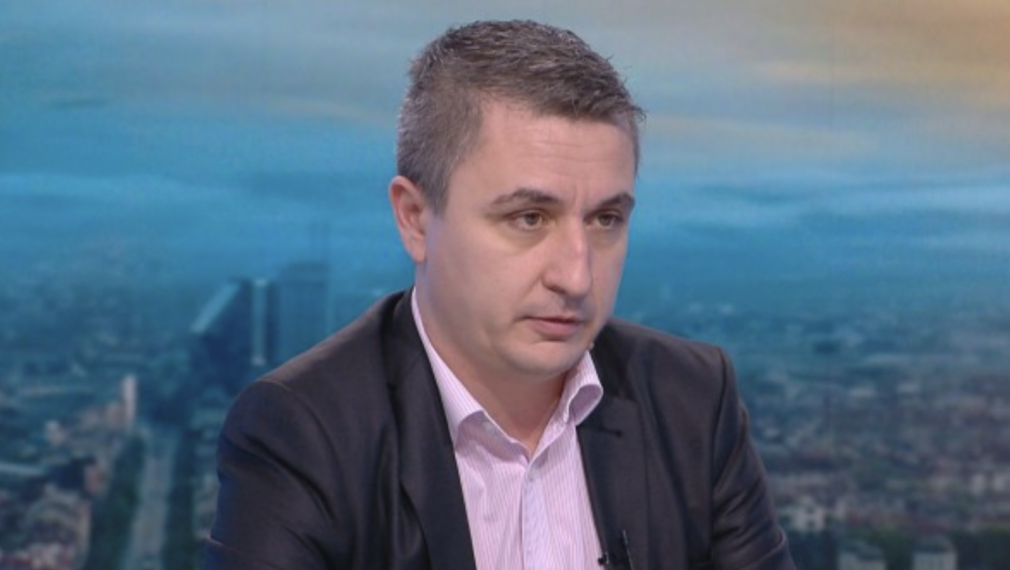 Енергийният министър: Алтернативни трасета за газ свалят цената с над 10%