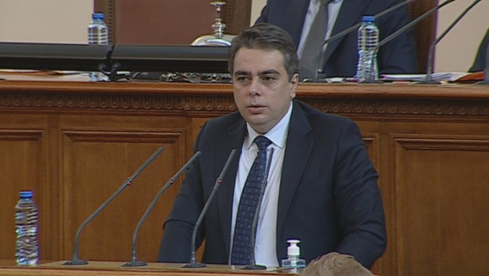 Асен Василев: Технически сме готови да приемем еврото през 2024-а, остават някои дребни неща