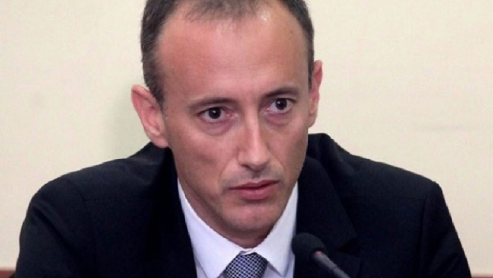 Вълчев за горенето на боклуци край Ст. Загора: Импровизират или, както вероятно ще се окаже, лобират
