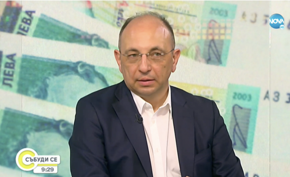 Николай Василев: Новото правителство е най-лявото у нас след това на Виденов - първо харчи, после пита
