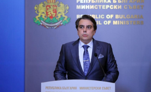Асен Василев: Финансовият ресурс за компенсиране на пенсиите е наличен