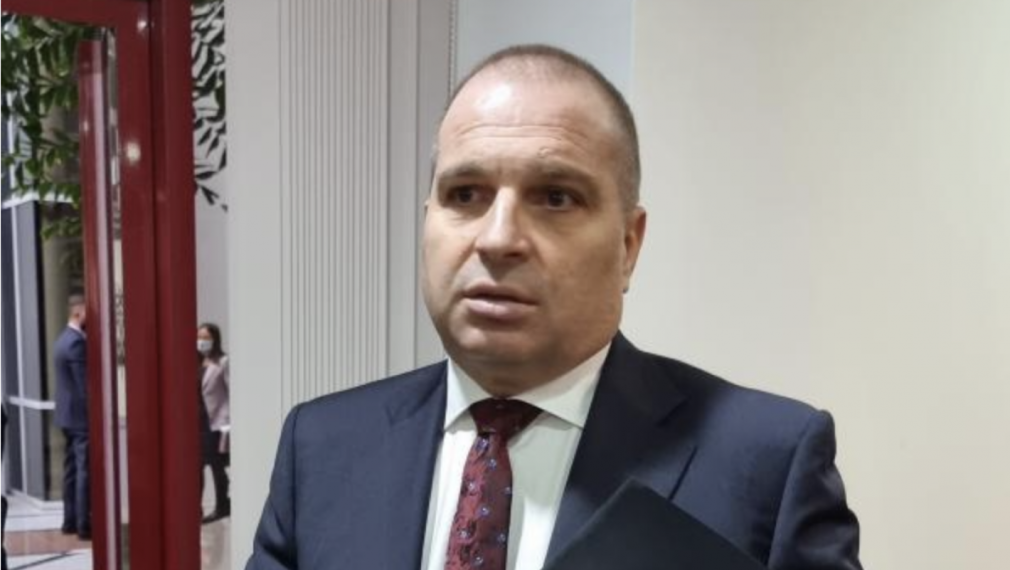 Гроздан Караджов на заседанието за инфраструктура: Ще искам от вас нищо повече от труд, пот и сълзи