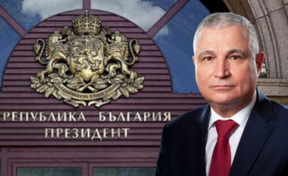 Президентът Радев назначи секретар по културата, доктор на Академията на ЦК на КПСС