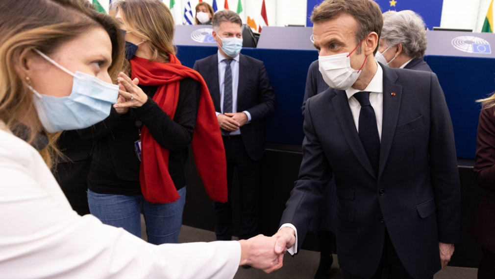 Цветелина Пенкова: Френският реактор разпали страстите в Европейския парламент