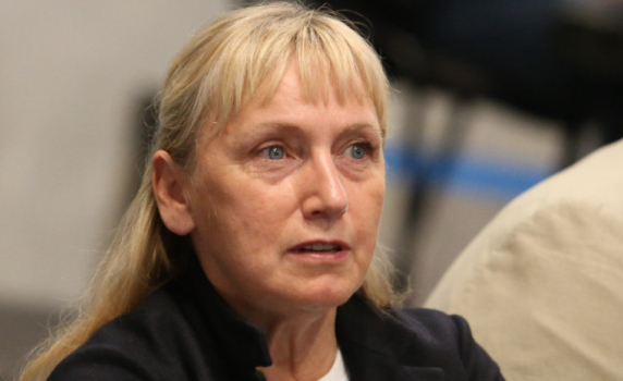 Елена Йончева: Шест причини, поради които БСП изгуби 800 000 избиратели  