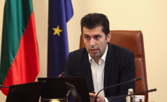 Метеоролозите питат премиера защо ги прехвърля от МОН на екологията