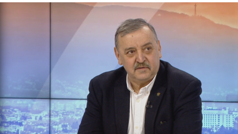 Проф. Кантарджиев: 68% от интензивните ковид легла в София са заети