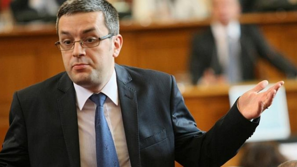 Тома Биков: Кой спря филма по БНТ за репресиите срещу българите в Югославска Македония?