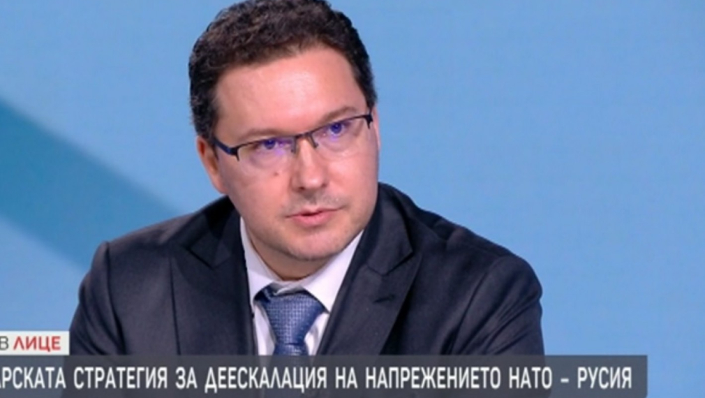 Даниел Митов: Позицията на Петков за Украйна е глупост и щуротия