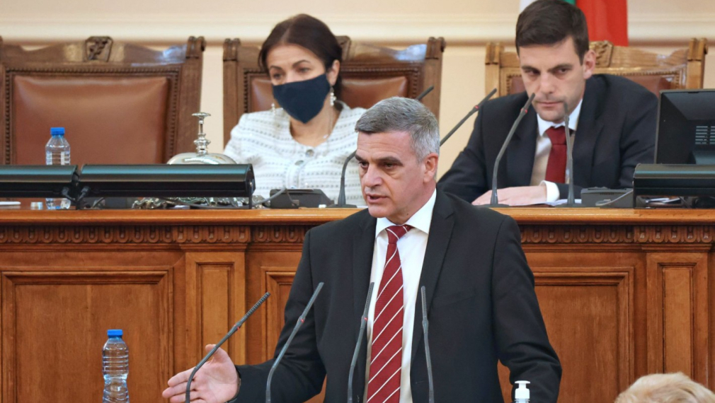 Янев: Няма да приемаме чужди сили на НАТО, укрепваме източния фланг с български батальон