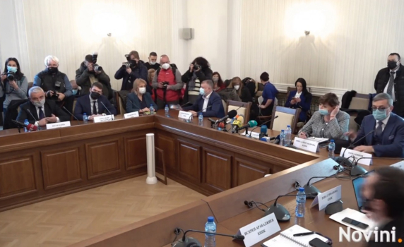 Парламентарната комисия против корупцията изслушва Сотир Цацаров (на живо)