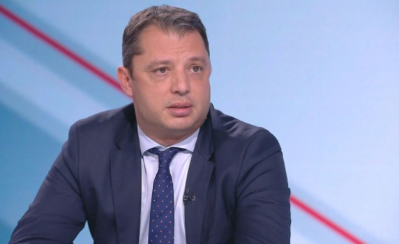 Делян Добрев: Спорът на лобитата ще докара отново посредници за природния газ