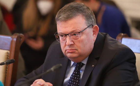 КПКОНПИ: Проектът за бюджета, съгласуван с нас, е различен от внесения в парламента