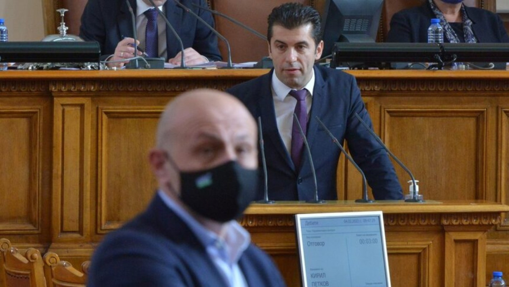 Кирил Петков и Томислав Дончев в спор за Плана за възстановяване
