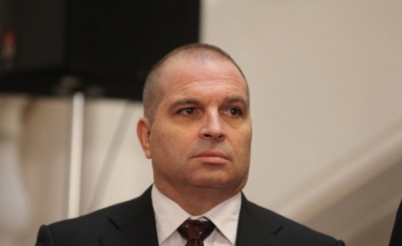 Министър Караджов: Магистрала „Хемус“ се строи по незаконните инхаус договори на предишния редовен кабинет