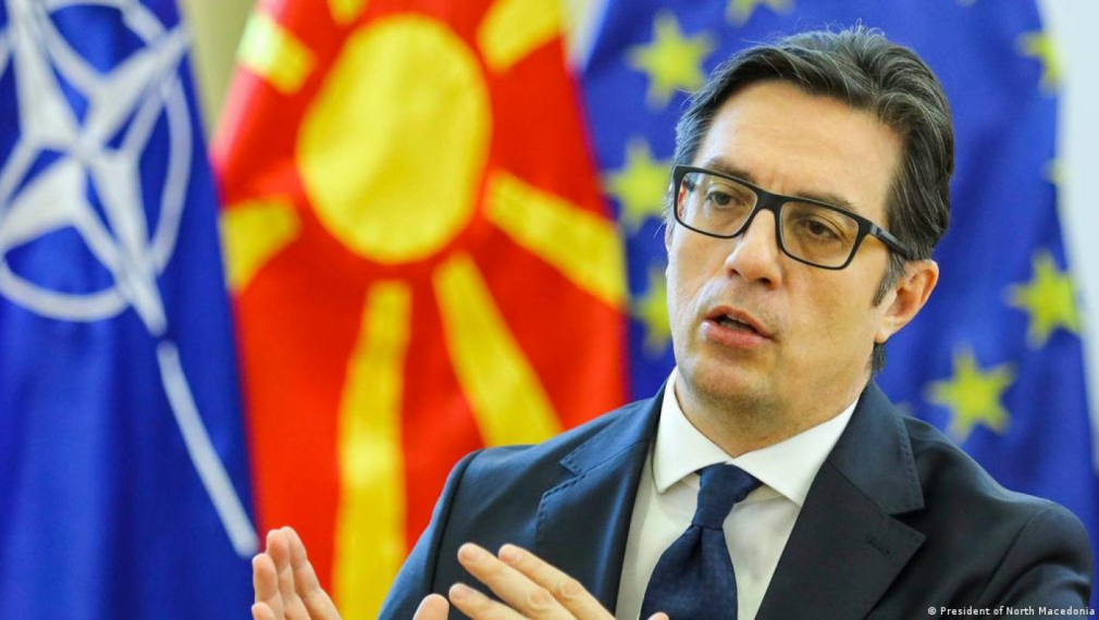 Пендаровски сравни Кирил Петков с Нелсън Мандела
