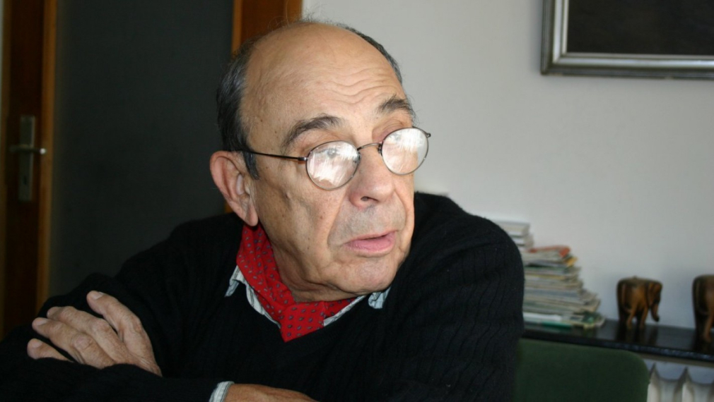 Почина Анани Явашев