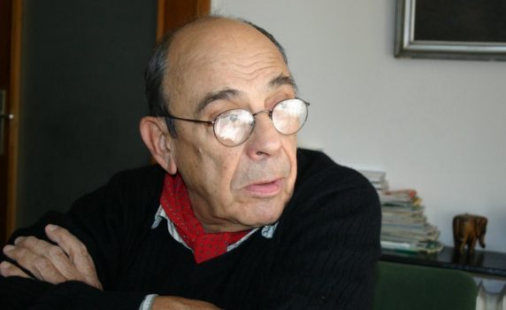 Почина Анани Явашев