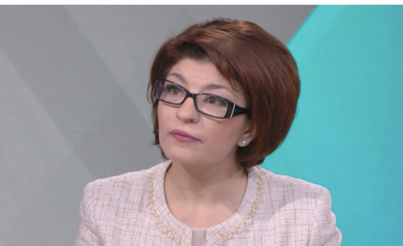 Атанасова: Министърът на енергетиката не звучеше убедително