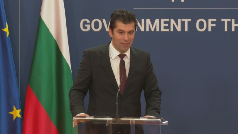 Кирил Петков предложи азерски газ на Сърбия по недовършена тръба