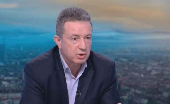 Янаки Стоилов: Добре е, че Кирил Петков и Лена Бориславова ще се явят на разпит в прокуратурата