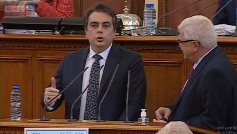 Приеха Бюджет 2022 на първо четене